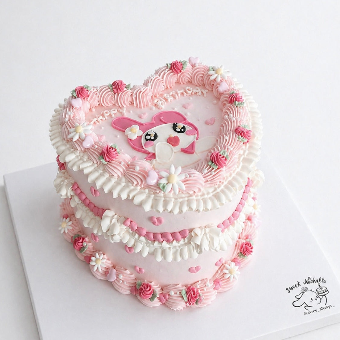 My Melody Heart Vintage Cake