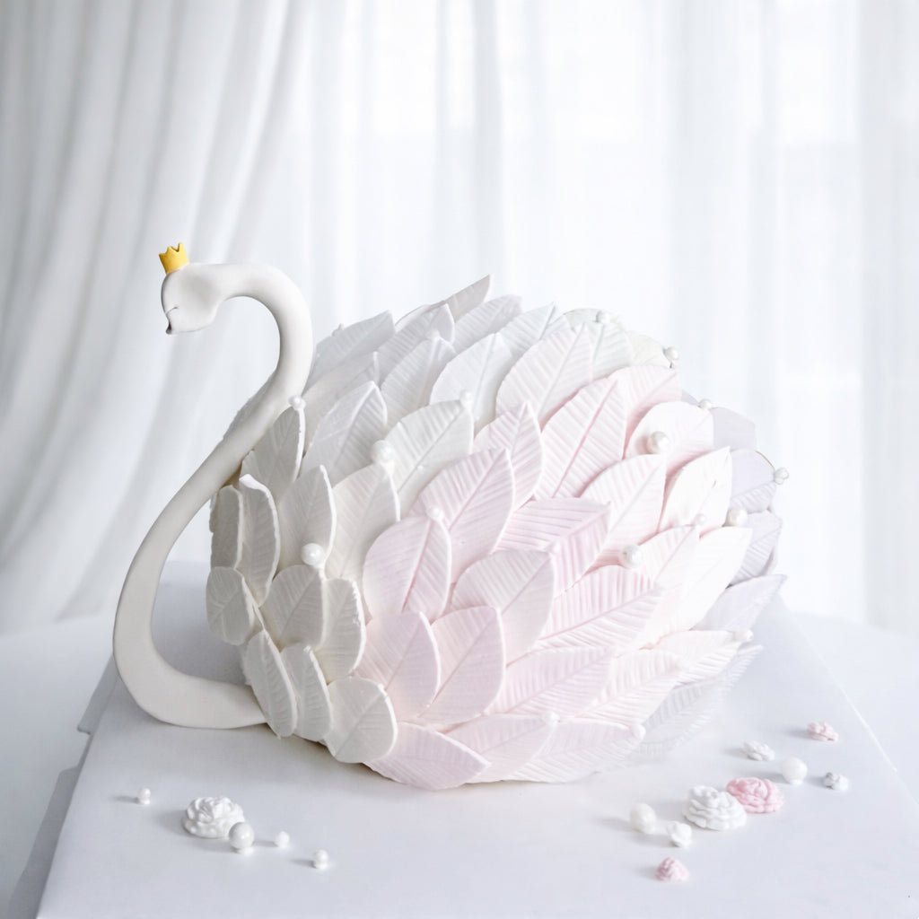 Swan Feather Elegance Cake