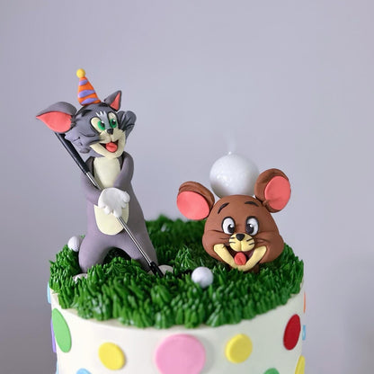 Playful Tom and Jerry cake