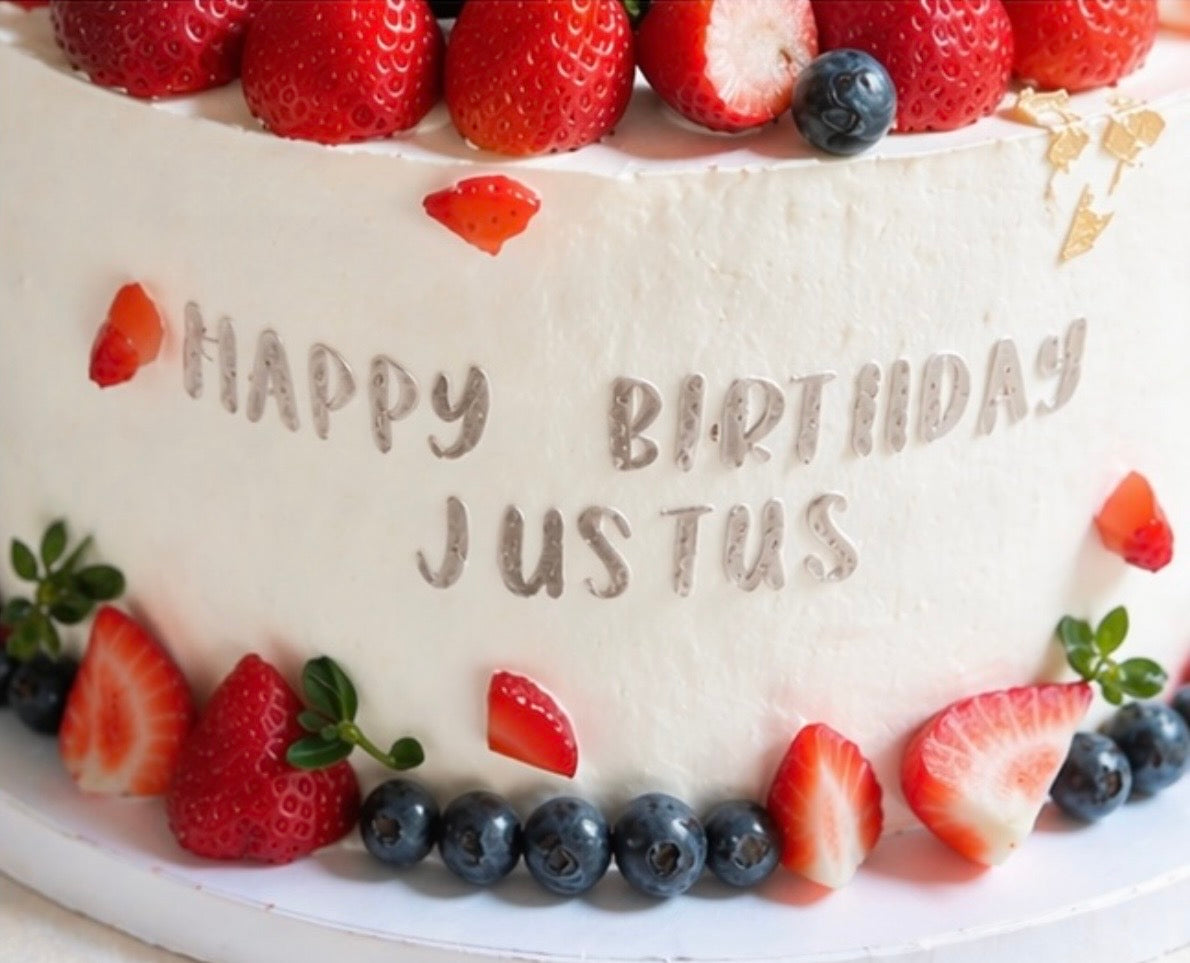 Mixed Berry Cream Cake