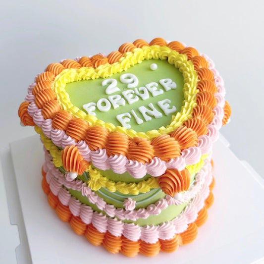 Vintage Glow Heartcake