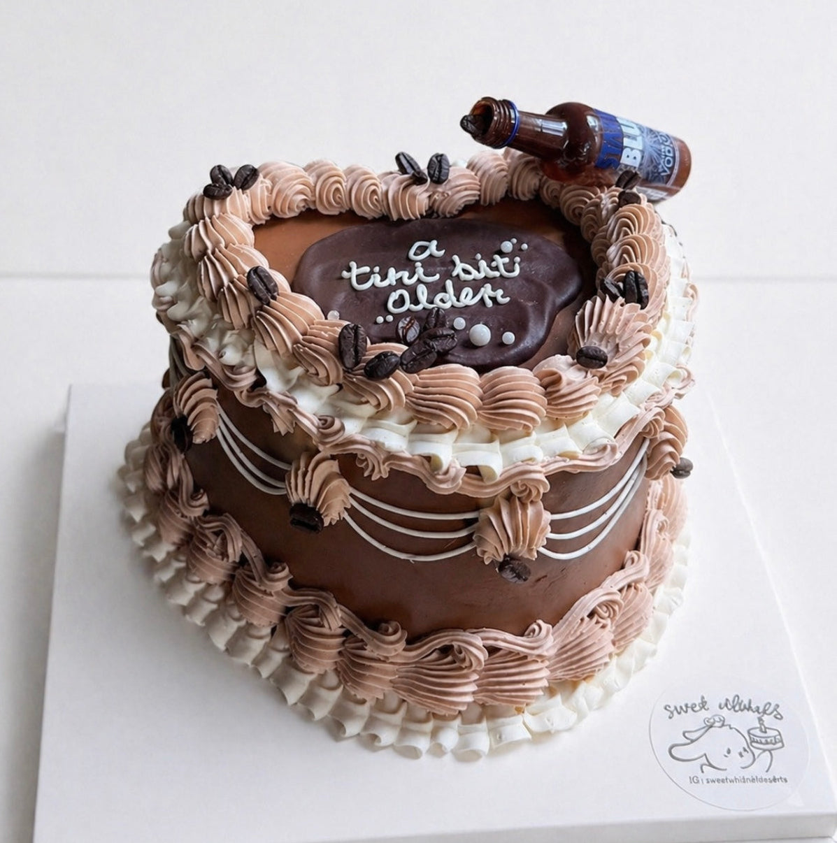 Mocha Drip Vintage Cake
