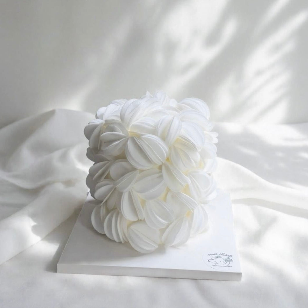 Classic Modern Bloom Cake