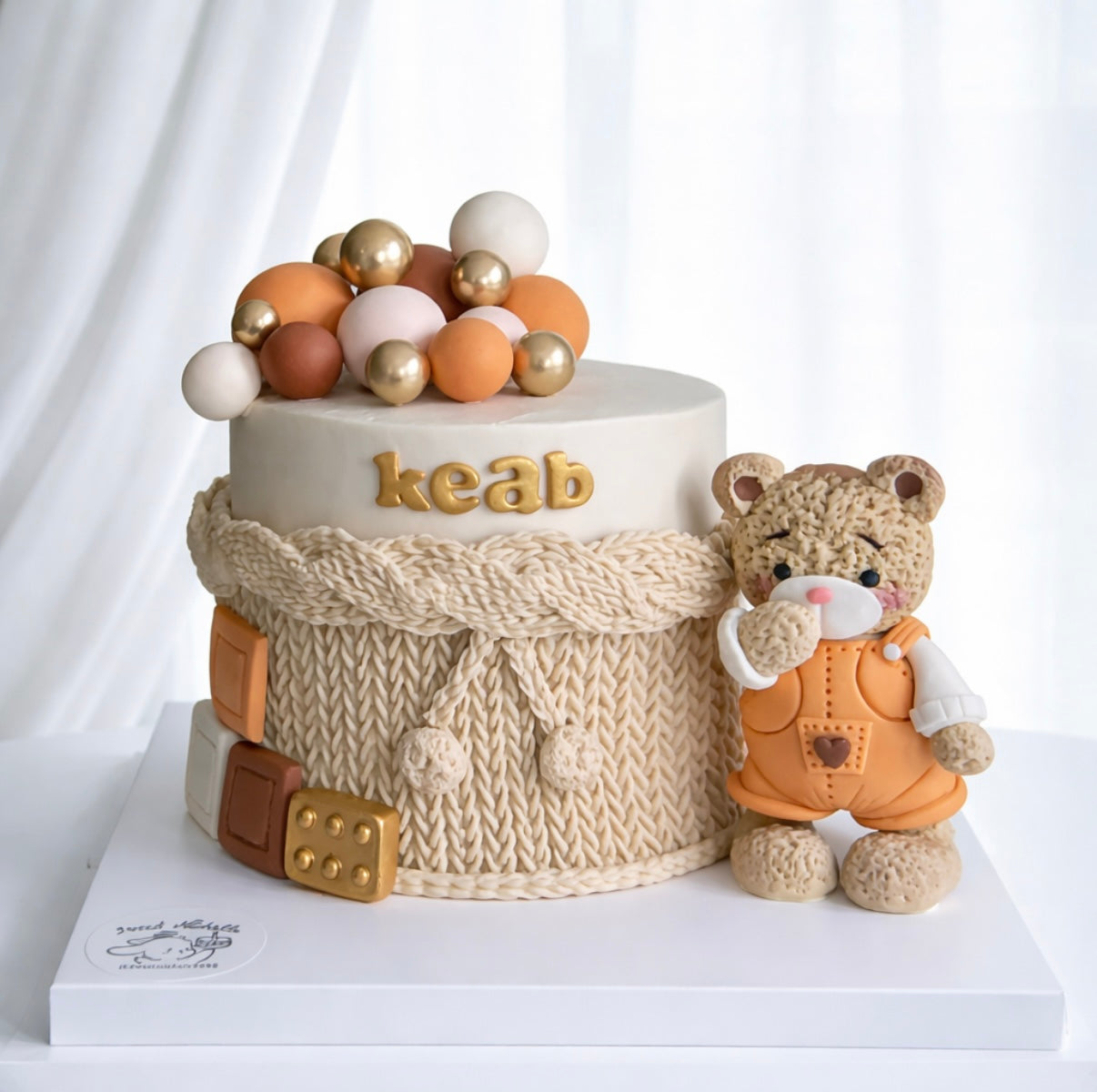 Cozy Teddy Knit Cake