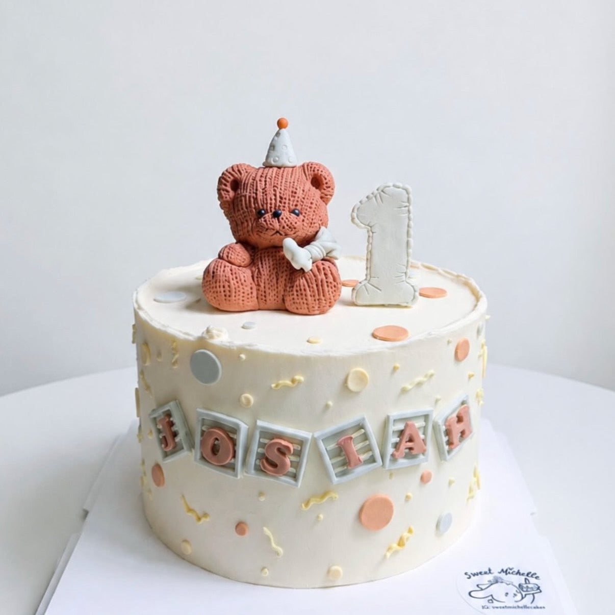 Cozy Teddy Birthday Cake