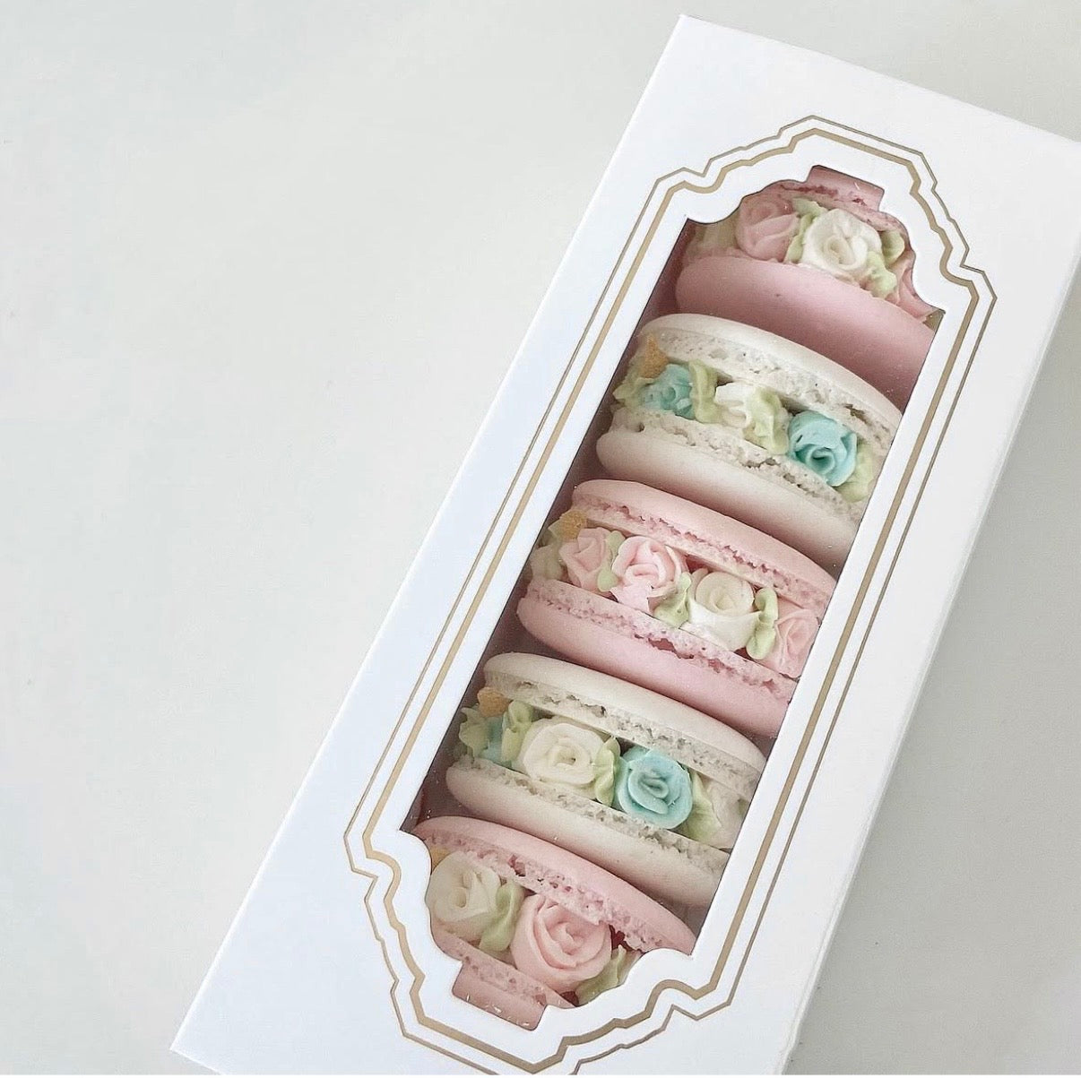 Bloom Macaron
