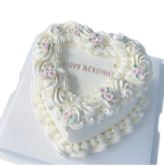 Vintage Rose Heartcake