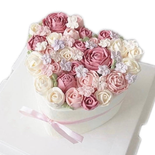 Buttercream Rose Heartcake