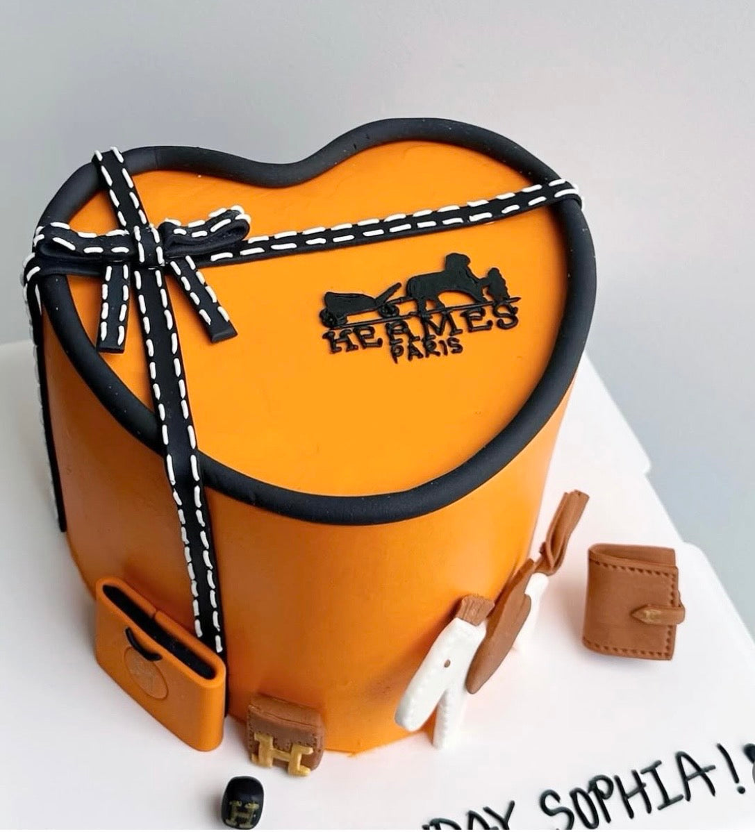 Hermes Heart Cake