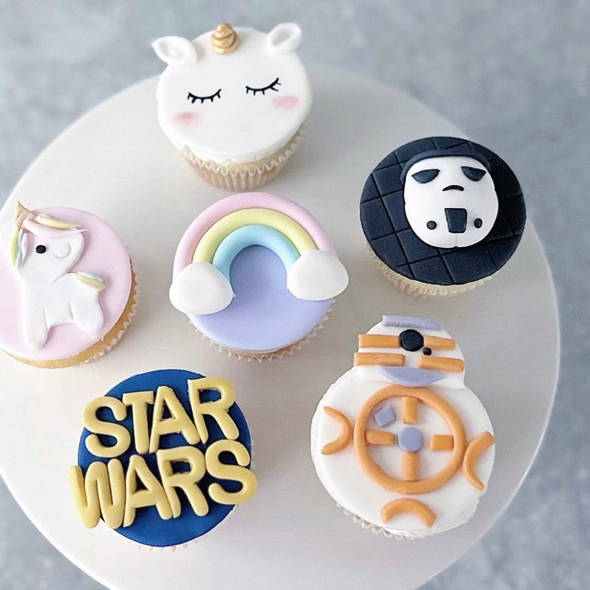 Unicorn & Star Wars Cupcake