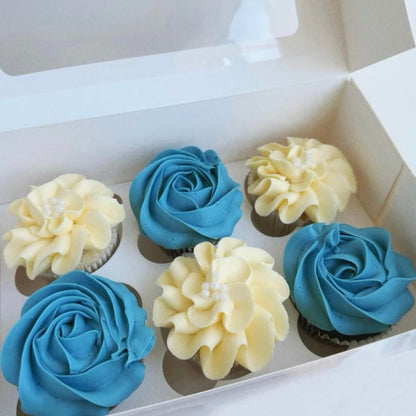 Classic Floral Cupcakes