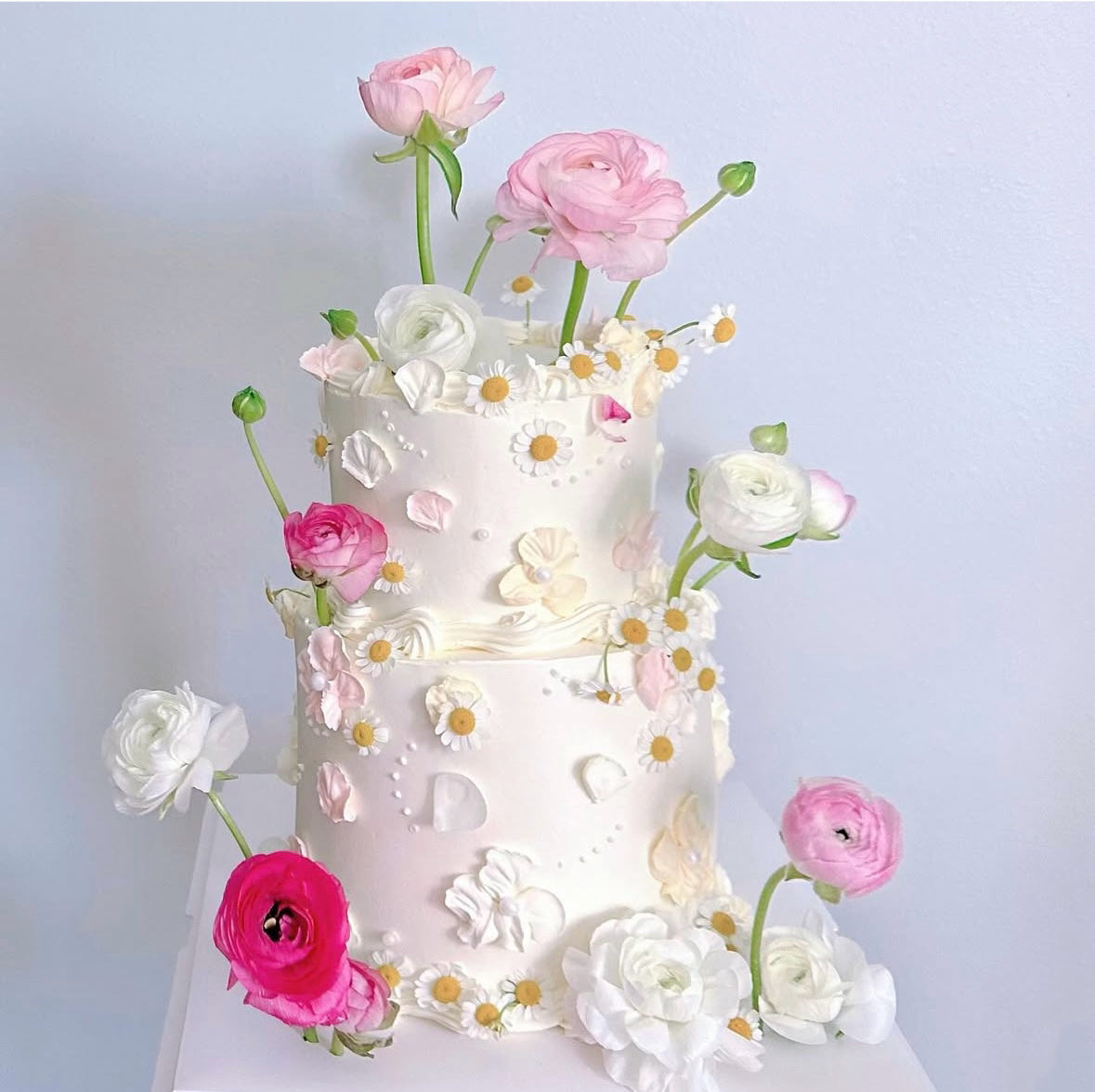 Aesthetic Floral Cake