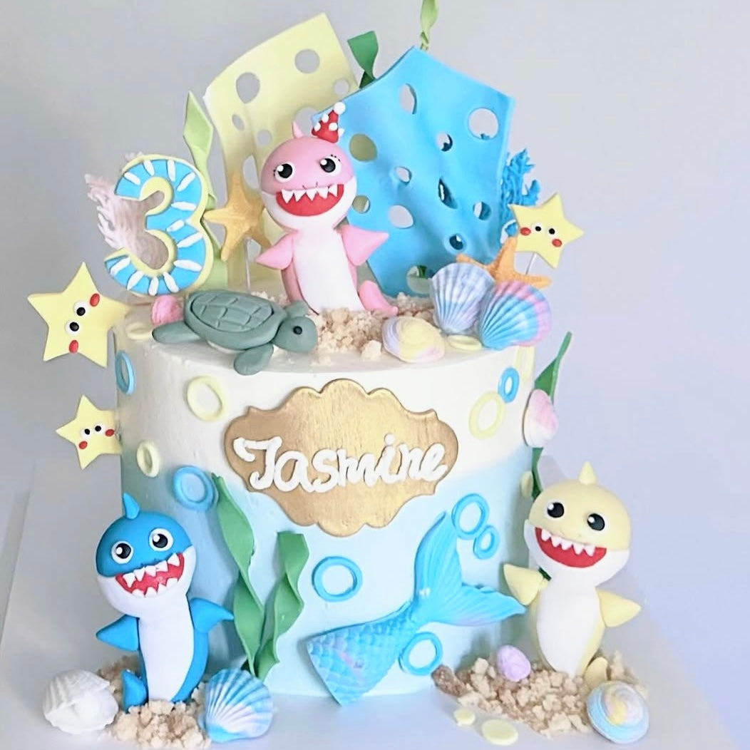 Baby Shark Cake