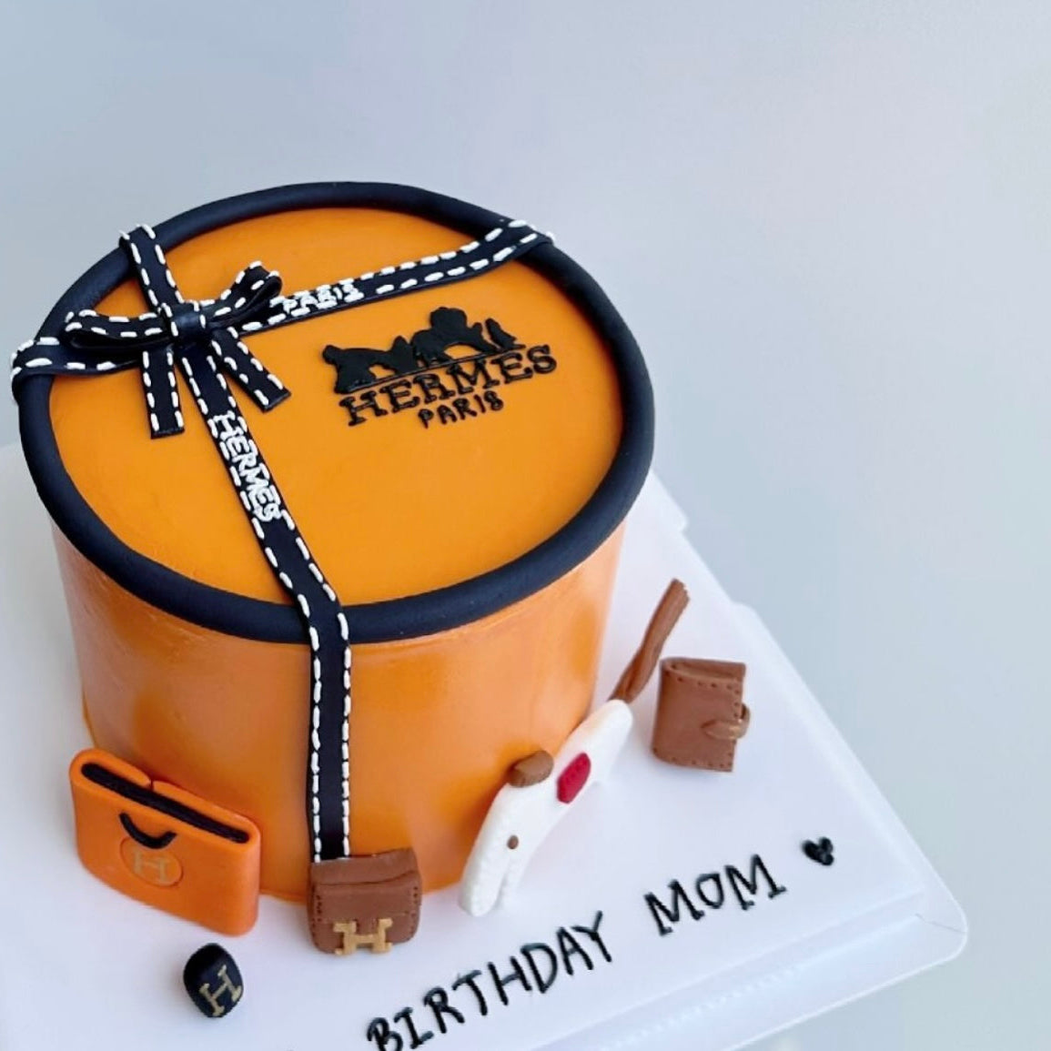 Hermes Cake