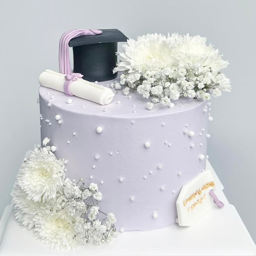 Graduation Floral Cake