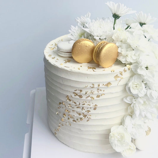 Golden Bloom Cake