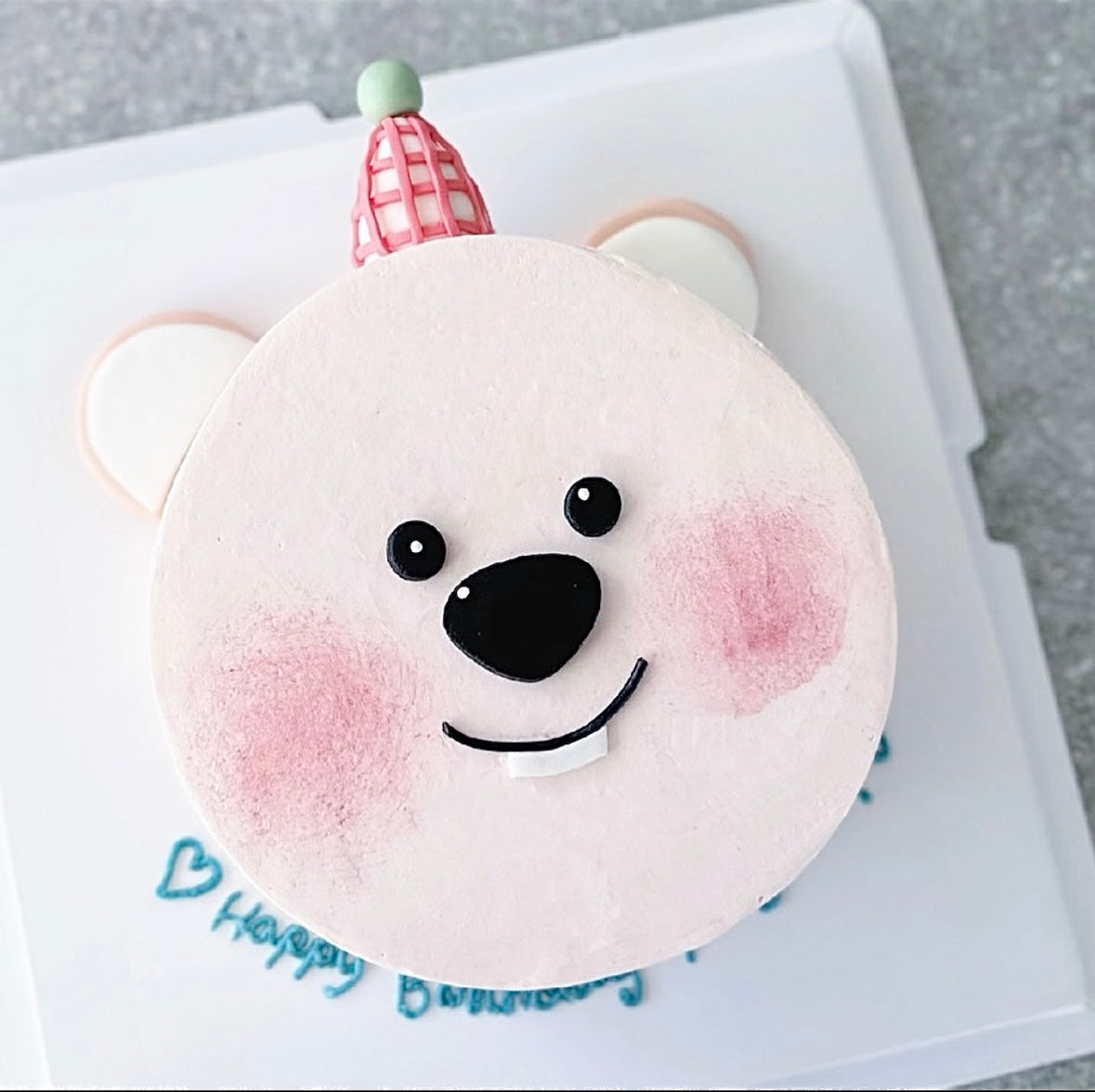 Loopy Cute Face Cake